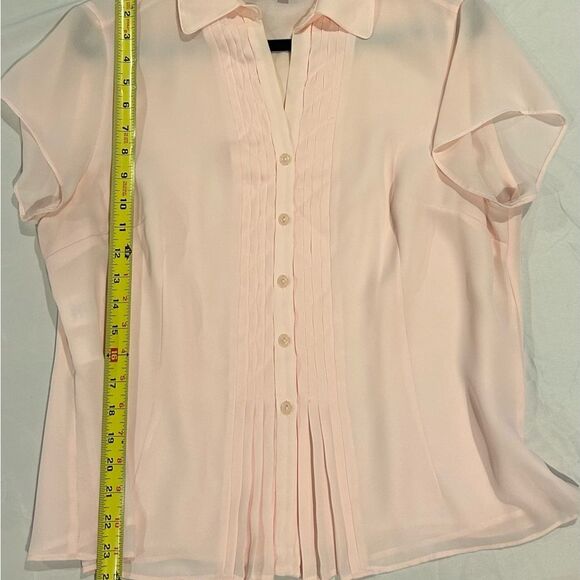 Jones New York Dusty pink button up blouse - Picture 6 of 6